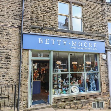 Main Street View Lejlighed Keighley Eksteriør billede